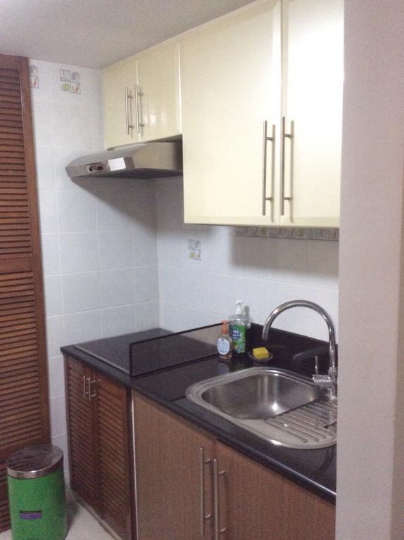 Condo At Parkside Villas Across The Airport Manila Kültér fotó